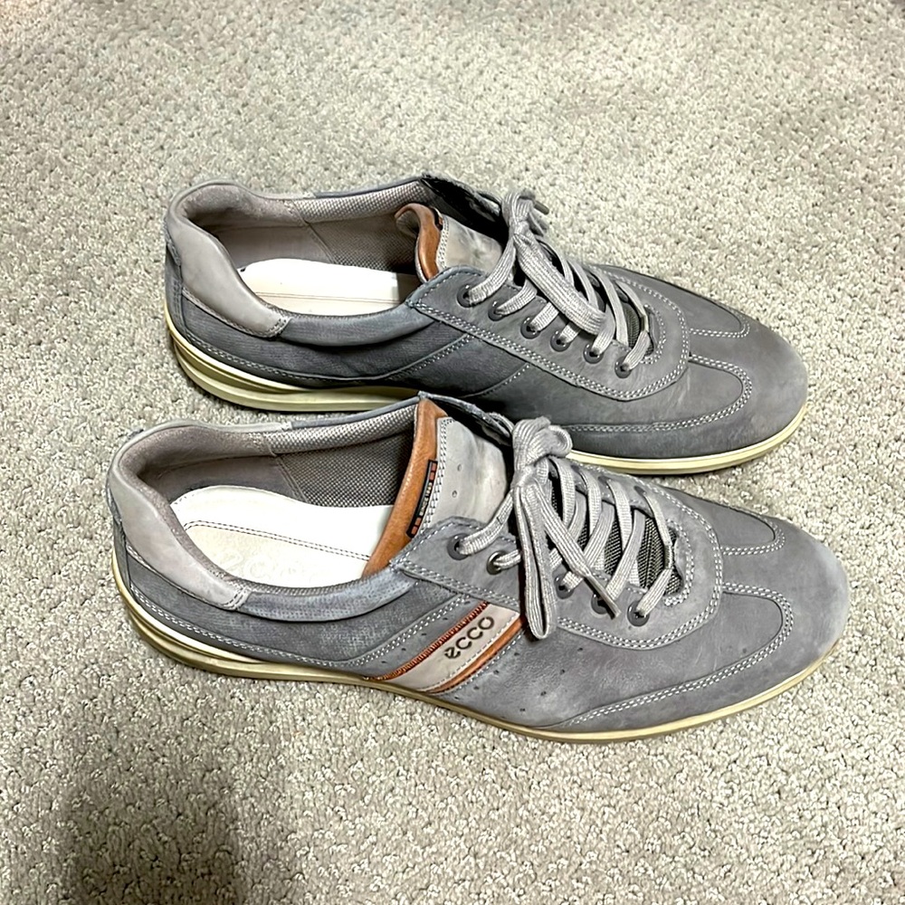 ECCO size 45 Men’s Shoes Grey Good pre owned condition